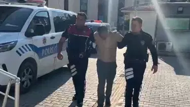 Interpol kırmızı bültenle arıyor. Sahte kimlikle Kütahya'da yakalandı