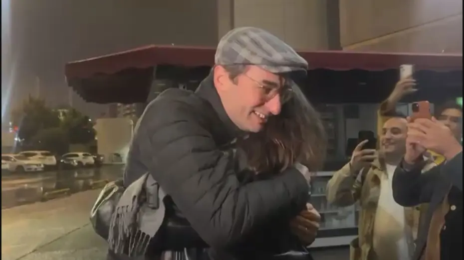 Gazeteci Barış Terkoğlu adli kontrol şartıyla serbest bırakıldı