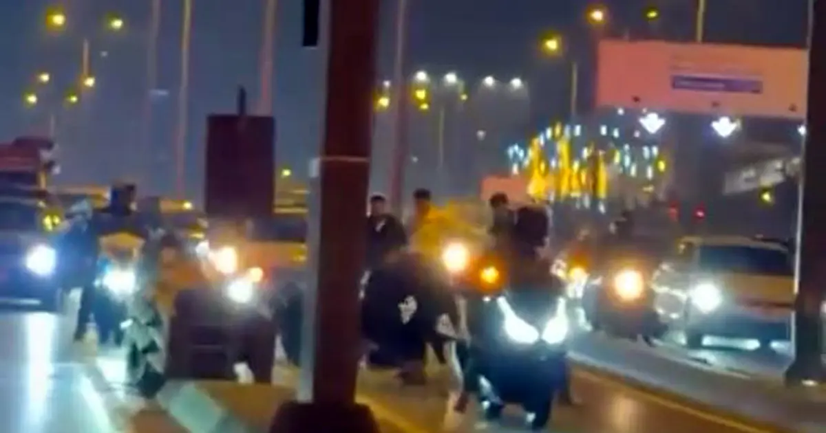 Beylikdüzü'nde kavga: D-100'ü birbirine kattılar