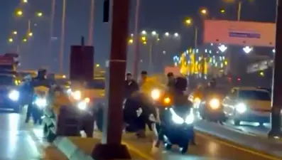 Beylikdüzü'nde kavga: D-100'ü birbirine kattılar