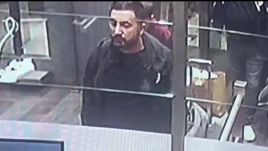 Büyükçekmece Adliyesi'ndeki soygundan sonra kaçış anı 2