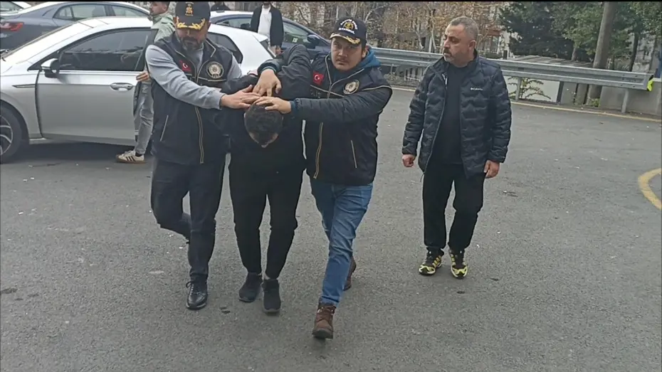 Uygulamadan kaçan şüphelinin çarptığı kadın hastanede öldü