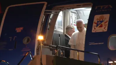 Papa'nın uçağına yazılım yüklemesi için İstanbul'a teknisyen getirildi