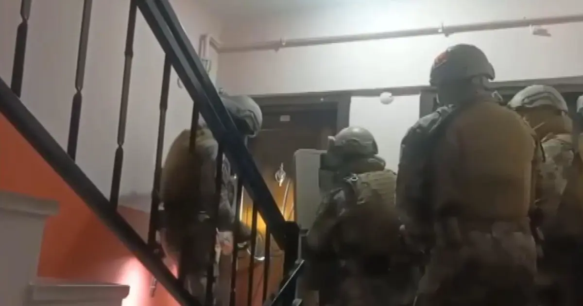 Sultanbeyli'de suç örgütüne operasyon: 13 şüpheli tutuklandı