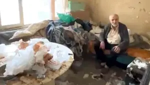 Kötü kokular dramı ortaya çıkardı: Yıllardır çöpün içinde yaşıyormuş