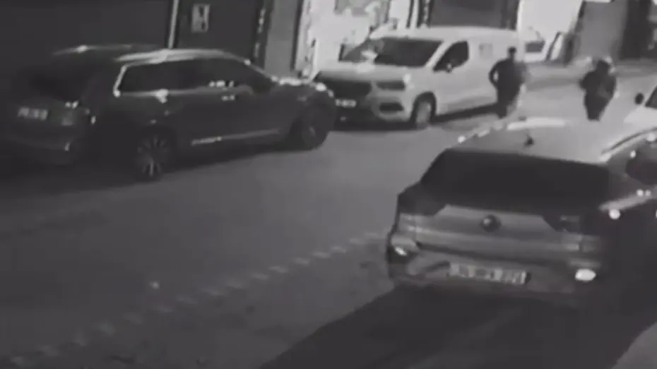 Esenyurt'ta iş yerine silahlı saldırı