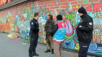 İstanbul'da evsiz vatandaşlar otellerde misafir ediliyor