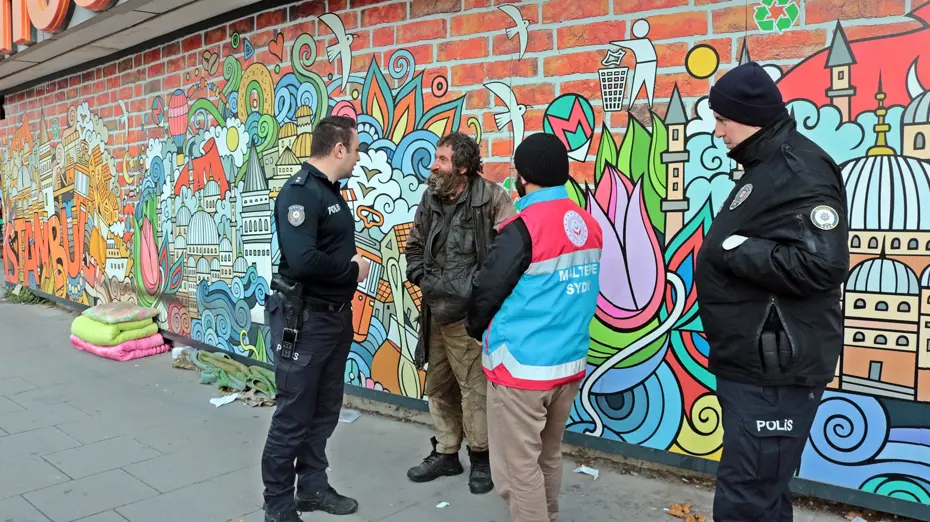 İstanbul’da evsiz vatandaşlar otellerde misafir ediliyor