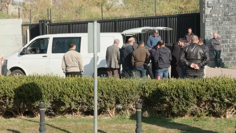 Daha 12 yaşındaydı! İstanbul'da otomobilin çarptığı scooter'lu çocuk öldü 