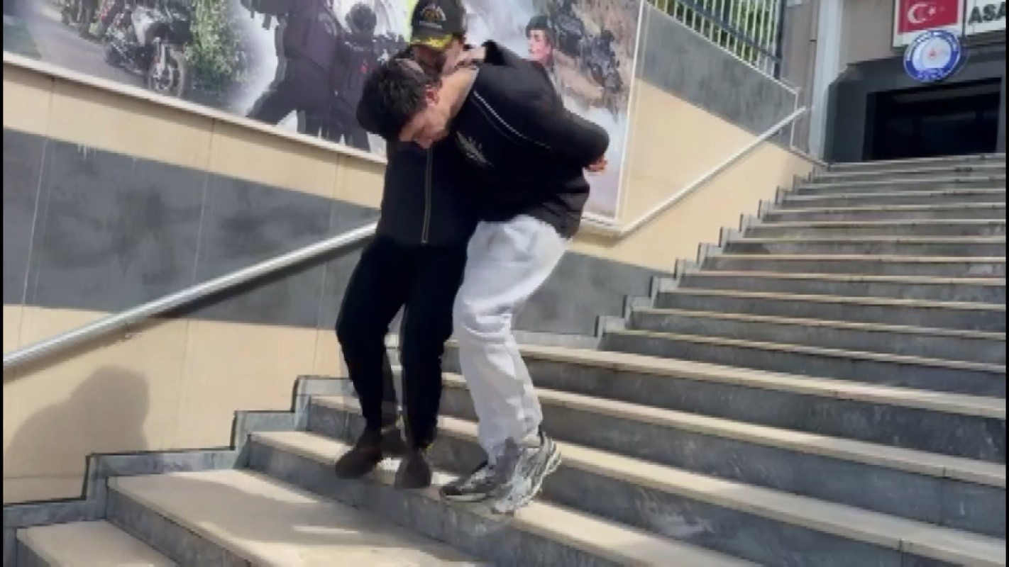 'İstanbul'a geliyorum, icraatlara devam' diye video paylaşan hırsız yakalandı