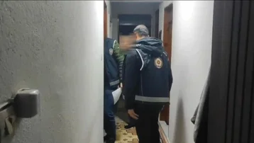 İzmir merkezli 3 ilde tefecilik operasyonu. 13 şüpheli yakalandı