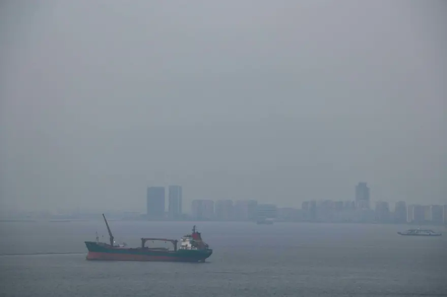 "YEŞİL ALANLAR ARTIRILMALI, TOZ BASTIRMA UYGULAMALARI YAYGINLAŞMALI" 3 "YEŞİL ALANLAR ARTIRILMALI, TOZ BASTIRMA UYGULAMALARI YAYGINLAŞMALI" 3