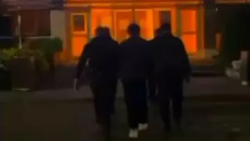 İzmir’de uyuşturucu operasyonu: 2 gözaltı