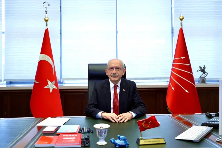 CHP Genel Merkezi'nde A Takımı mesaisi