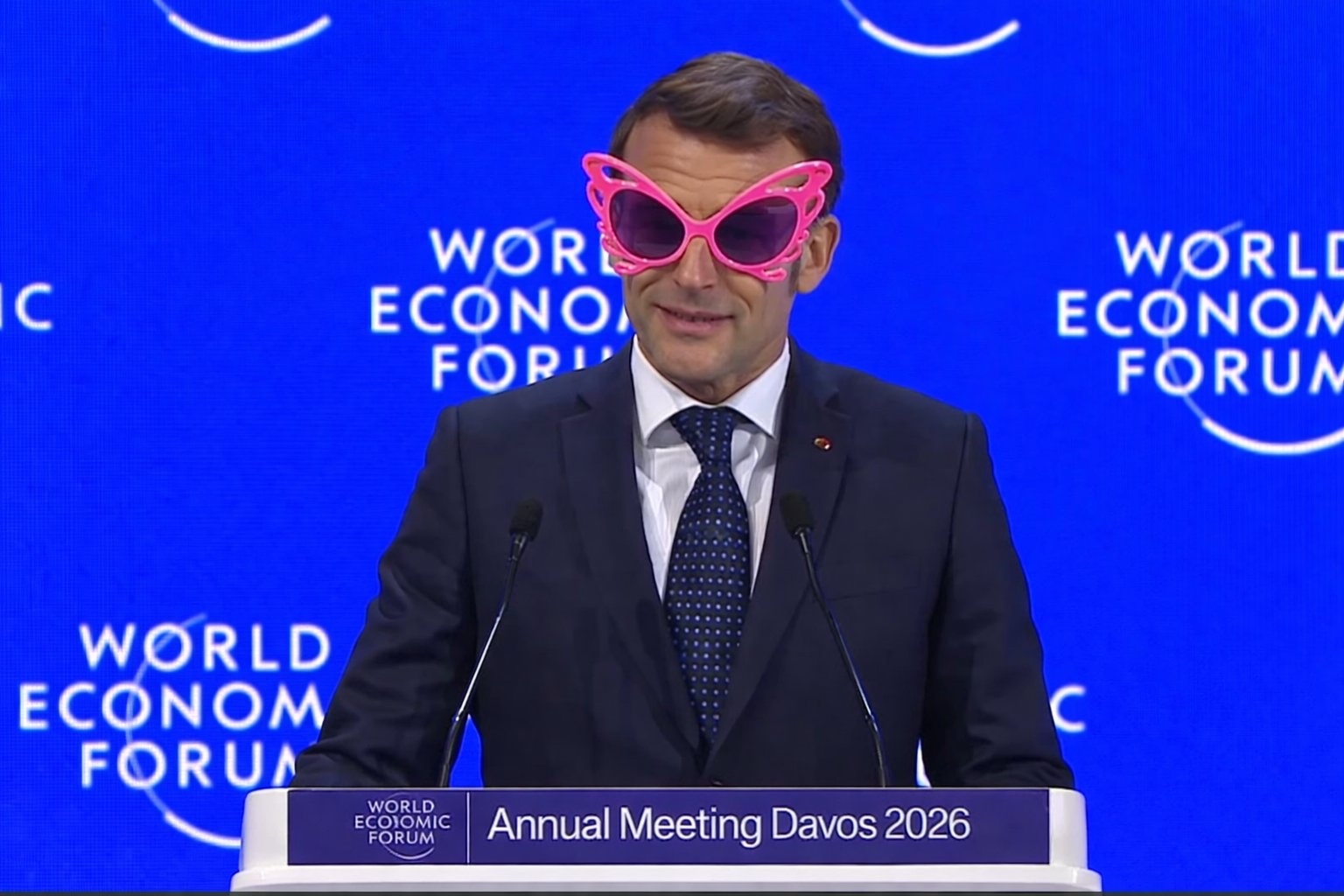 RENK RENK GÖZLÜKLER TAKTILAR 4