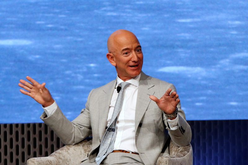 Jeff Bezos ve Amazon Leo uydu internet projesi