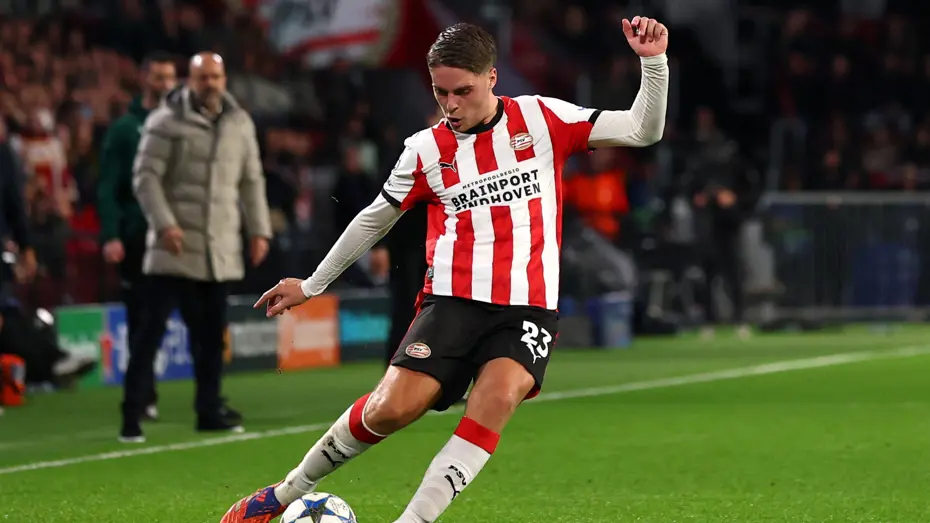 Fenerbahçe ile anlaşan yıldız isim için resmi açıklama geldi! 