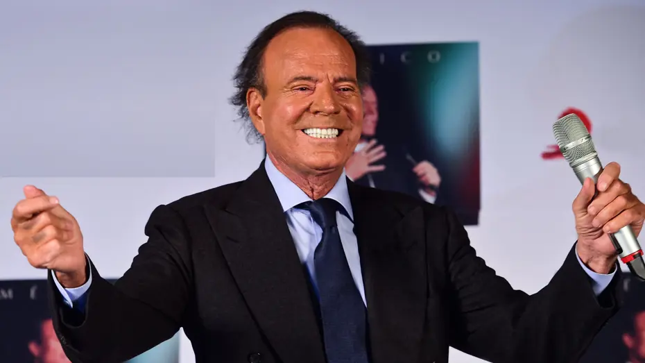 İspanyol şarkıcı Julio Iglesias’a cinsel taciz suçlaması