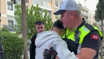 Polise sarılıp ağladı ama 400 bin lira cezadan kaçamadı