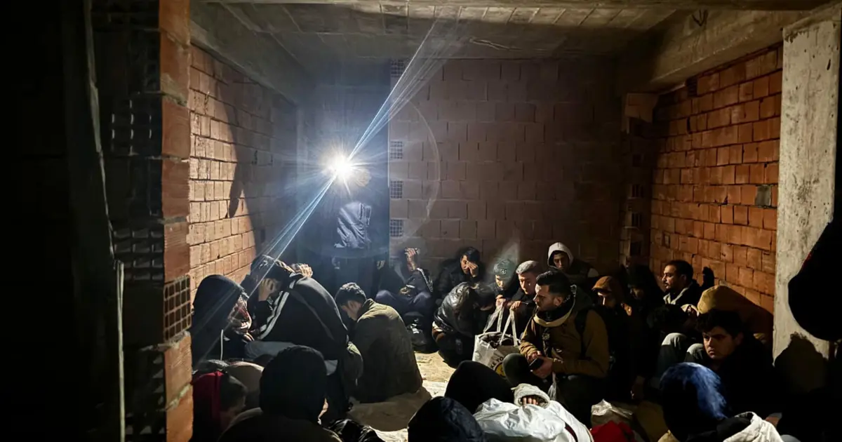 Yunanistan'a geçeceklerdi, inşaatta yakalandılar