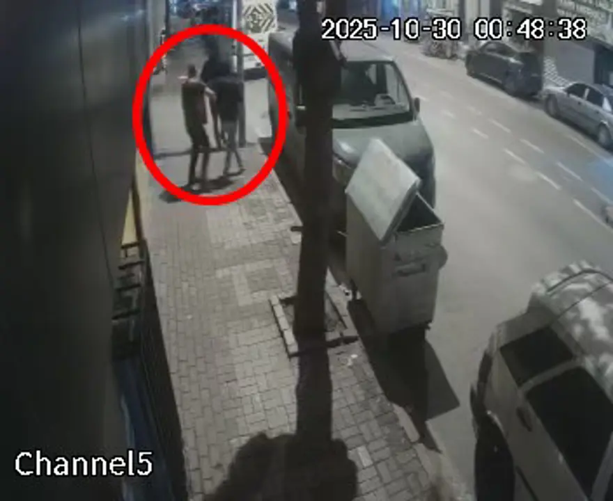 "Kenara çekilin" deyip pompalı tüfekle ateş açtı 