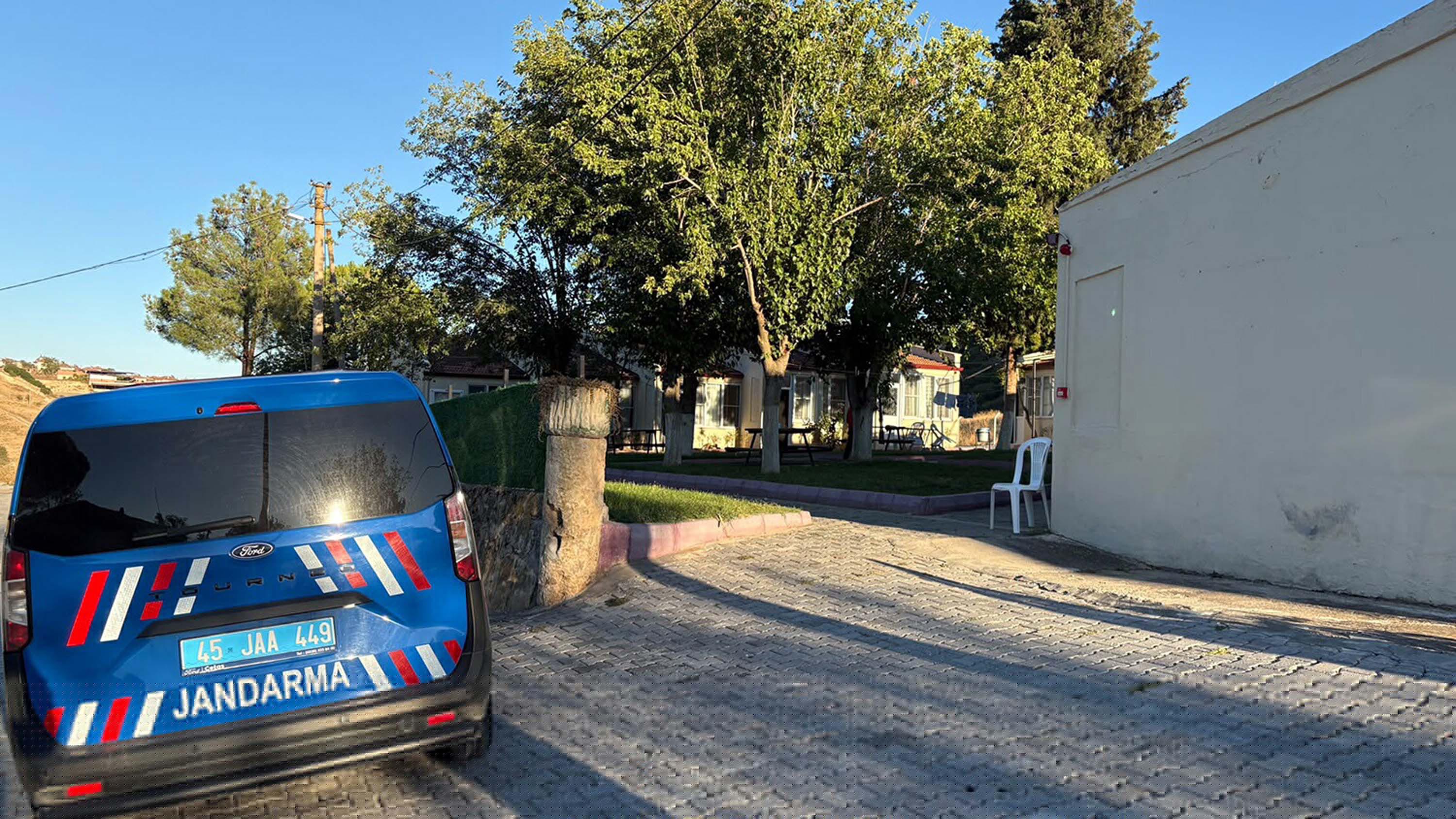 Kaplıca odasındaki havuzda eşi tarafından ölü bulundu