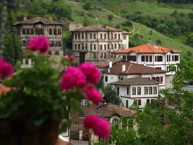 Zamanda yolculuk yapıp Osmanlı'ya döndüğümüz şehir