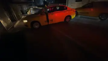 Ünlü fenomeni dolandıran taksici tutuklandı