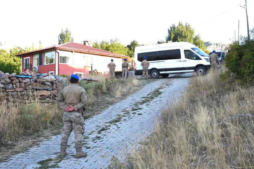 "11 aylık Büşra'yı para için verdiler" iddiasında gözaltı sayısı yükseldi 5