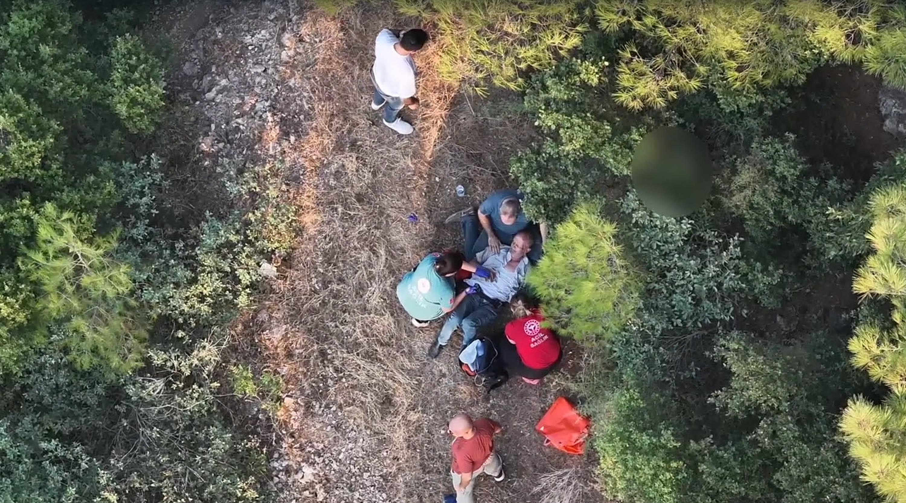 Kayıp huzurevi sakini ormanda bulundu