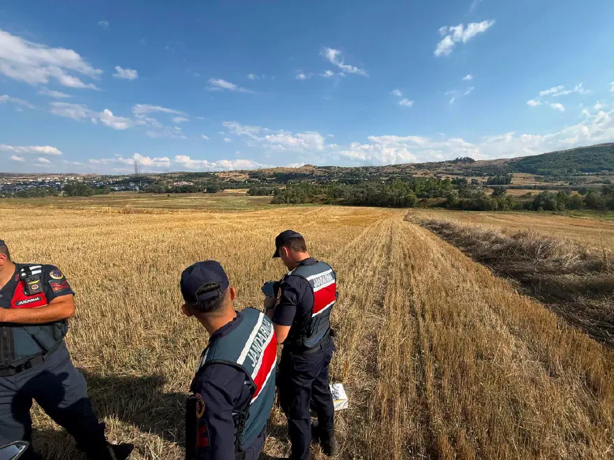Kayıp kadının göl kenarında cansız bedeni bulundu Kayıp kadının göl kenarında cansız bedeni bulundu
