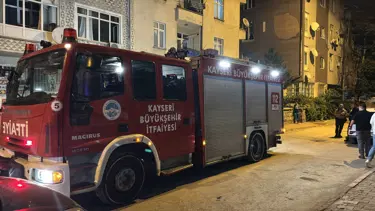 Kayseri’de apartman yangını. 2’si çocuk 4 kişi dumandan etkilendi