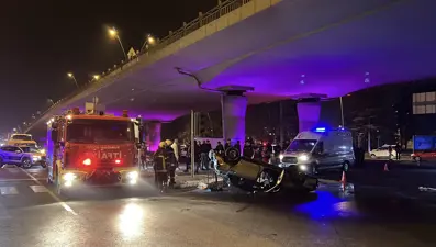 Polisten kaçan otomobil takla attı: 2 yaralı