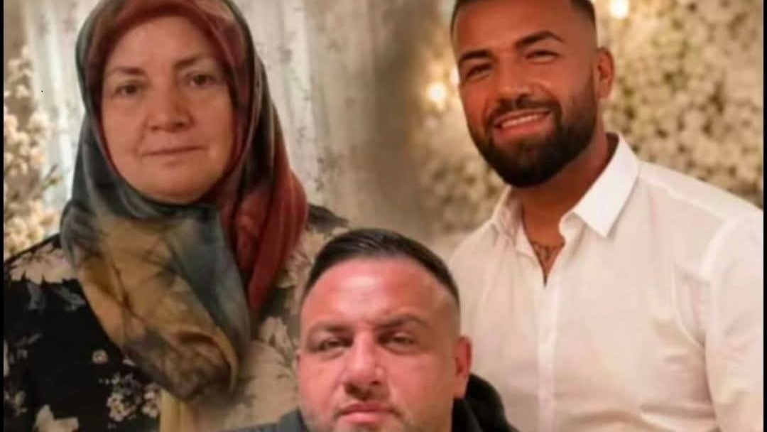 Gurbetçi ailenin hayatını kaybettiği kazada yürek yakan detay. 3 yaşındaki kız “Bizi bekle” demiş