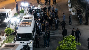 Kına gecesinde kan aktı: Gelin ve damat tarafı birbirine girdi