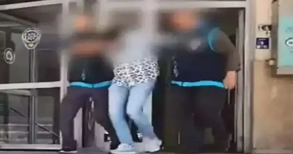 Kızının 16 yaşındaki erkek arkadaşını öldüren zanlıya "indirimli" ceza