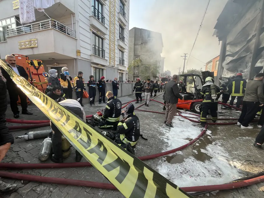 Haber: Kocaeli’deki yangından sonra tepki çeken paylaşımlar: Ölen işçilere hakaret ettiler