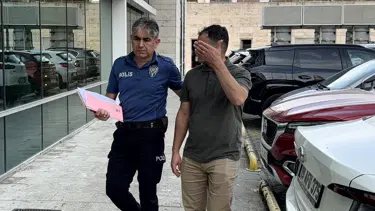 Korkulukları aşarak yola çıkan çocuk otomobilin çarpmasıyla ağır yaralandı