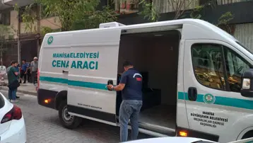 Kötü kokular üzerine girilen evde ölü bulundu