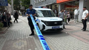 Kurusıkı tabanca elinde patlayan kadın yaralandı