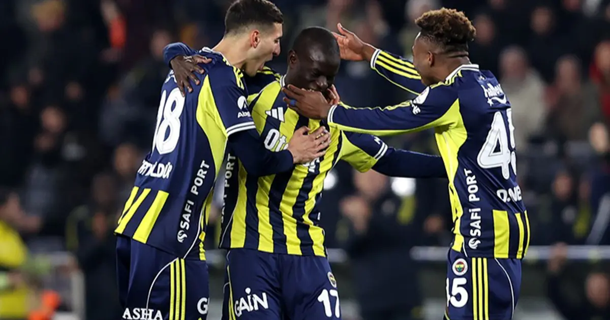 Fenerbahçe'ye imzası kurumadan kariyer planını açıkladı. "Neden olmasın?"