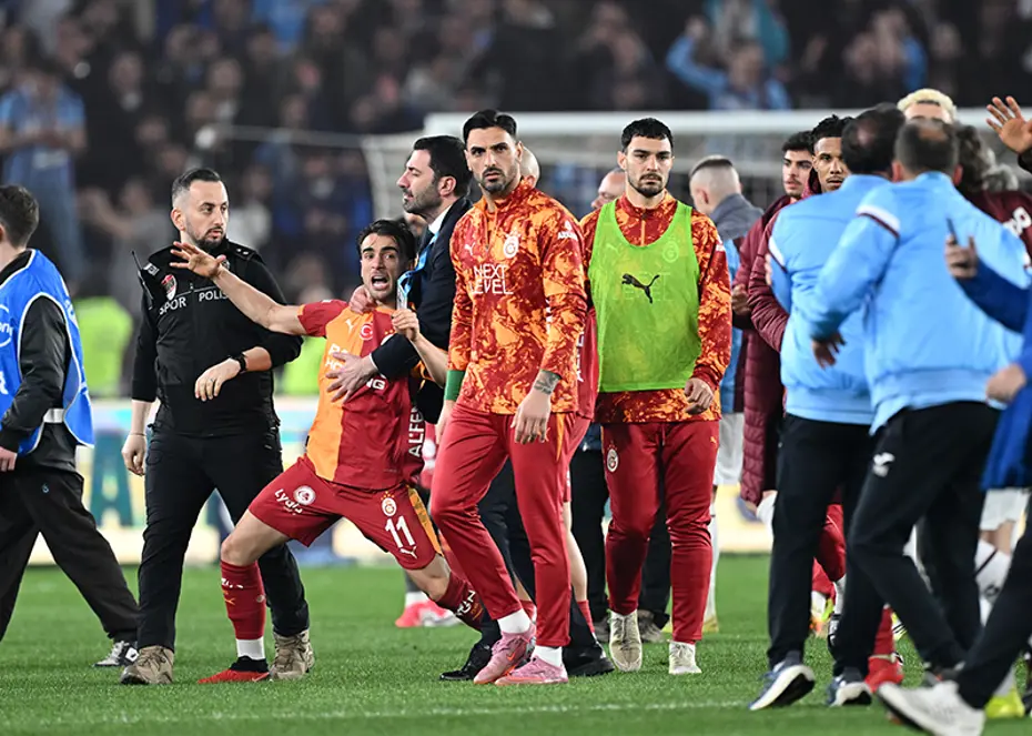 Galatasaraylı Günay Güvenç'ten çarpıcı sözler. 