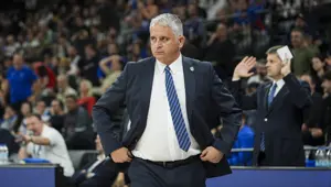 Anadolu Efes'te fatura hocaya kesildi
