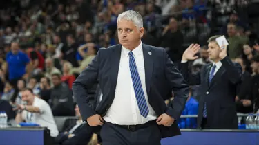 Anadolu Efes'te fatura hocaya kesildi