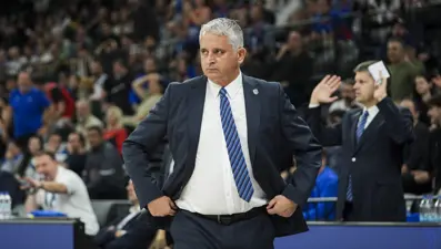 Anadolu Efes'te fatura hocaya kesildi