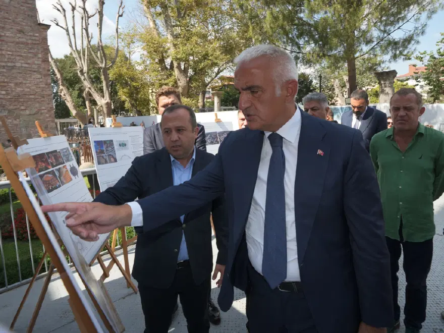 BAKAN ERSOY: "DOĞU YARIM KUBBEDE YENİ BİR AŞAMAYA GEÇİYORUZ" 6