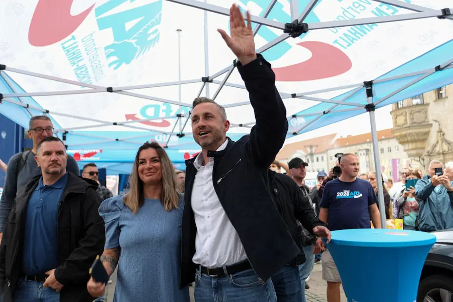 Almanya'da aşırı sağcı AfD'den tarihi zafer