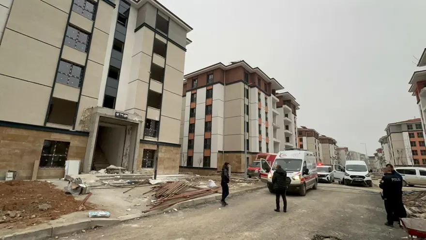 İŞÇİLERDEN BİRİNİN DURUMU AĞIR 2