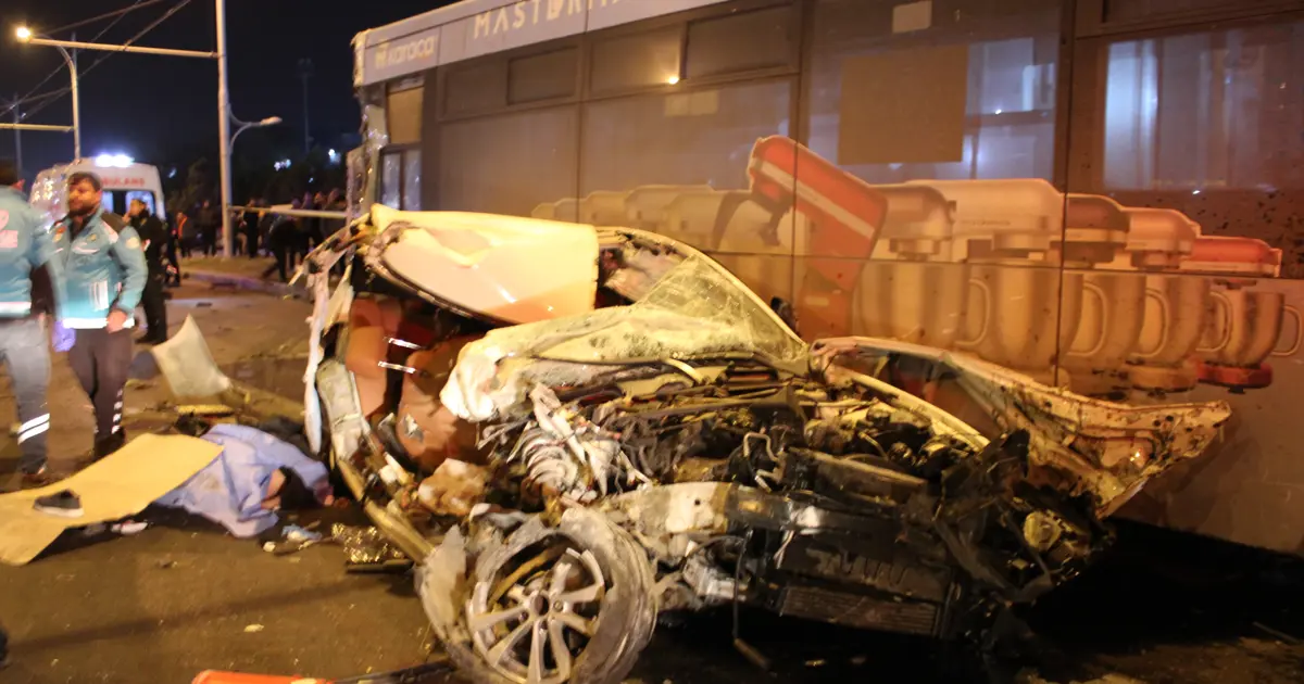 Zincirleme kazada 2 kişi öldü