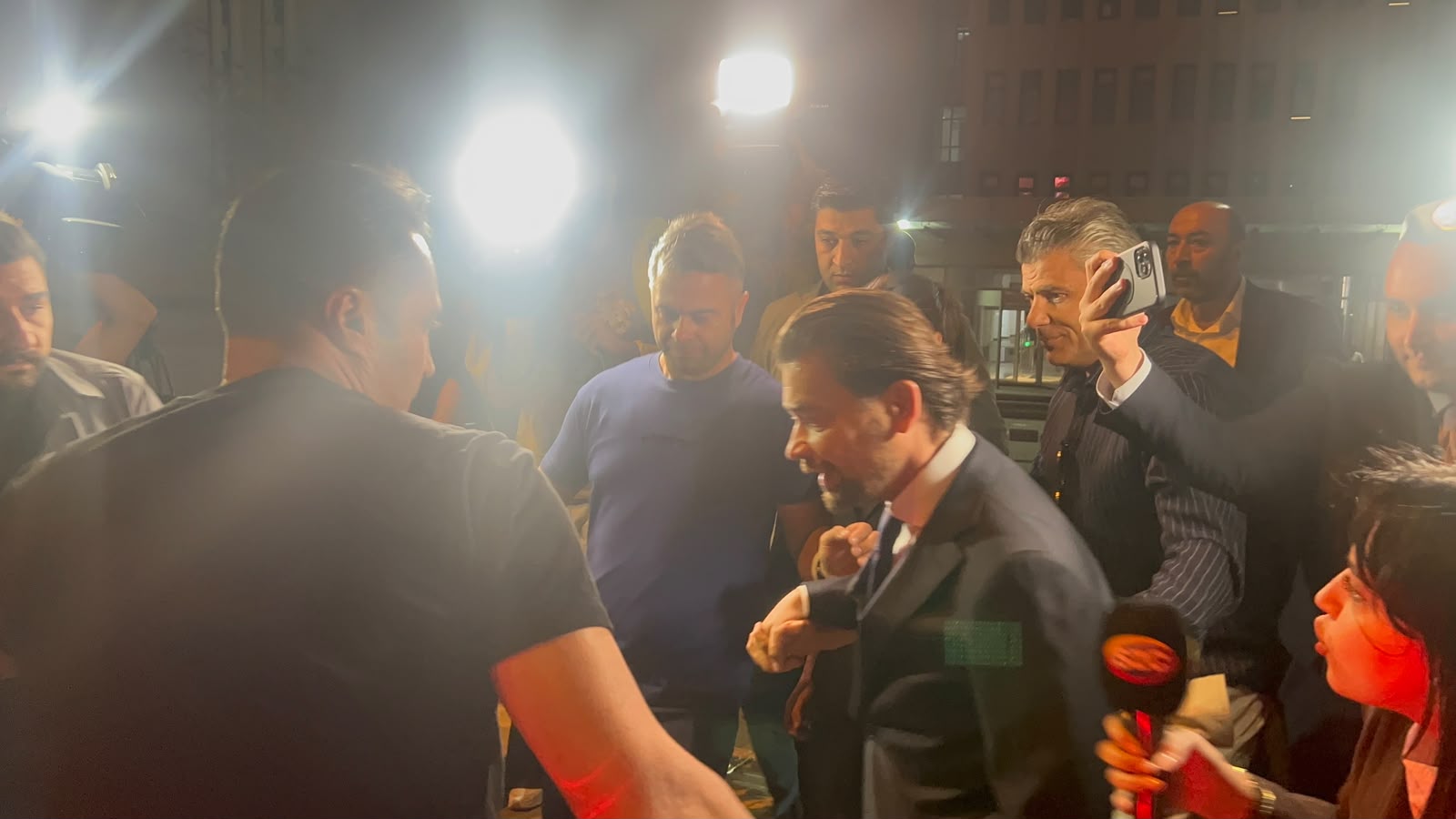 Melih Gökçek'in oğlu ve gelinine yurt dışı çıkış yasağı
